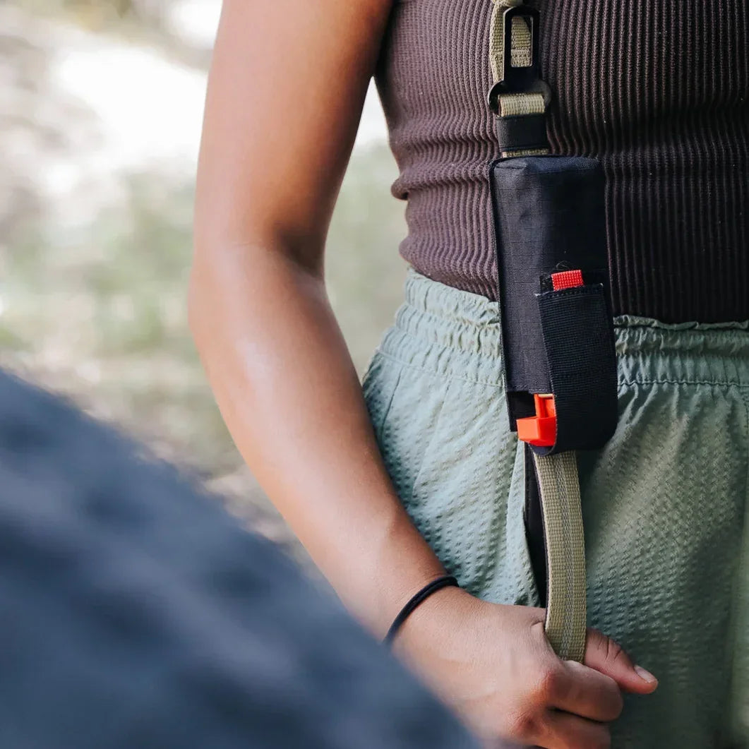 Hemoseal carry pouch for hiking with your dog